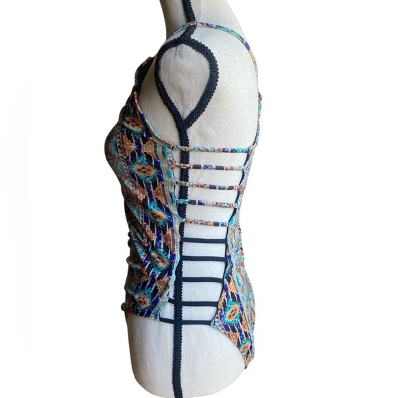 L Space swimsuit SZ 8 - Picture 3 of 7